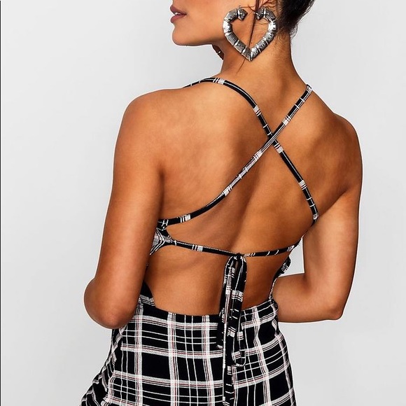 Boohoo Square Neck Wide Leg Jumpsuit - Picture 4 of 6